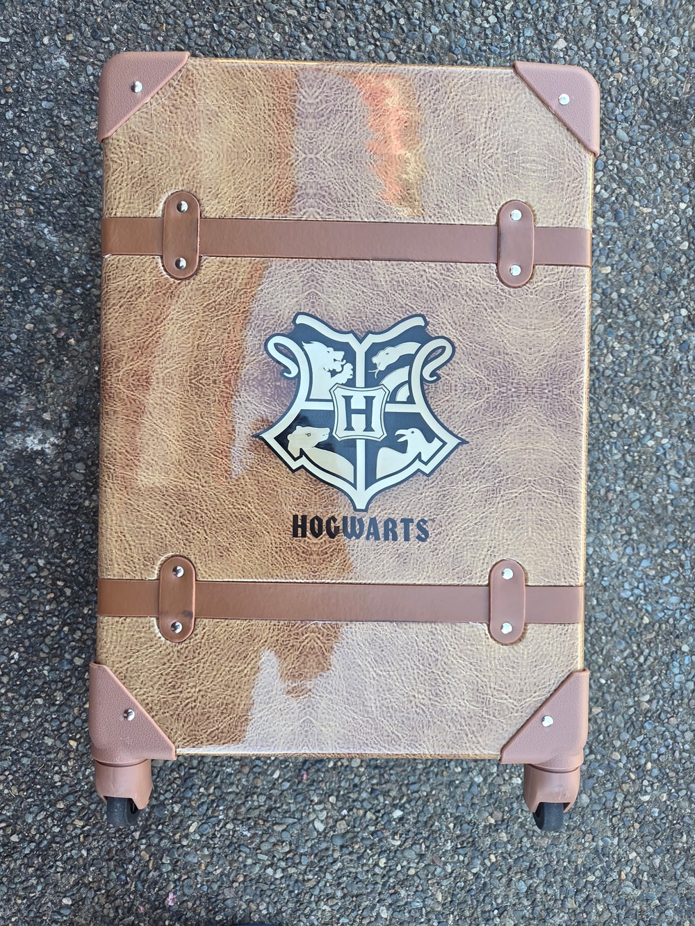 Hogwarts Crest Brown Vintage-Style Travel Bag